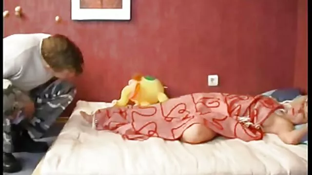 العضلات افلام سكس اجنبيه مترجمه للعربيه الأولاد كاتيا كاشين فريق مزدوج