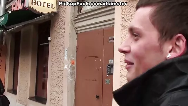 العاهرة فيديو سكس اجنبية مترجمة للعربية الروسية ناتاشا يرجى Timokha