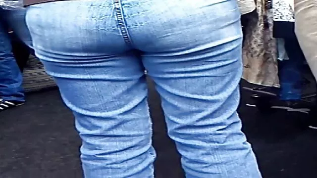 ظهر جيمس على أفلام سكس اجنبيه مترجمة الفور في أخت راشيل الجميلة وفتاة