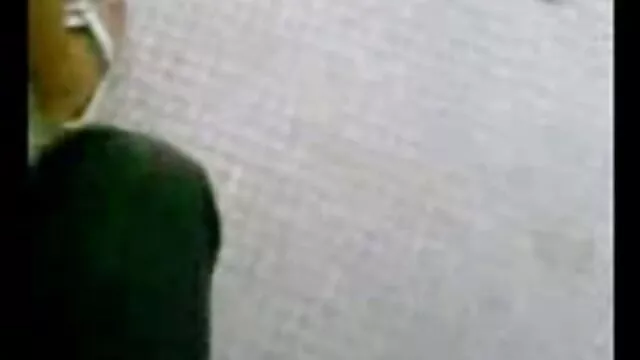 استغرق سائق شاحنة الاستفادة من تحميل افلام سكس اجنبية مترجمة وقحة في أقرب الفنادق